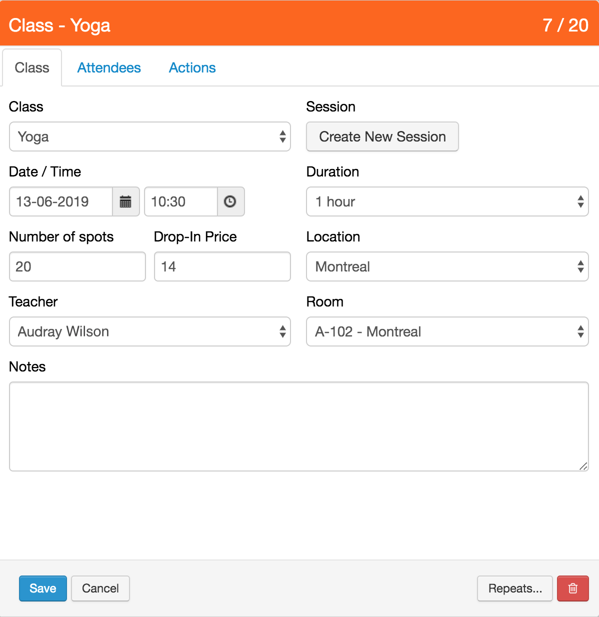 Class creation window showing the class name, start date/time, location, duration, number of spots, price, teacher, and room.